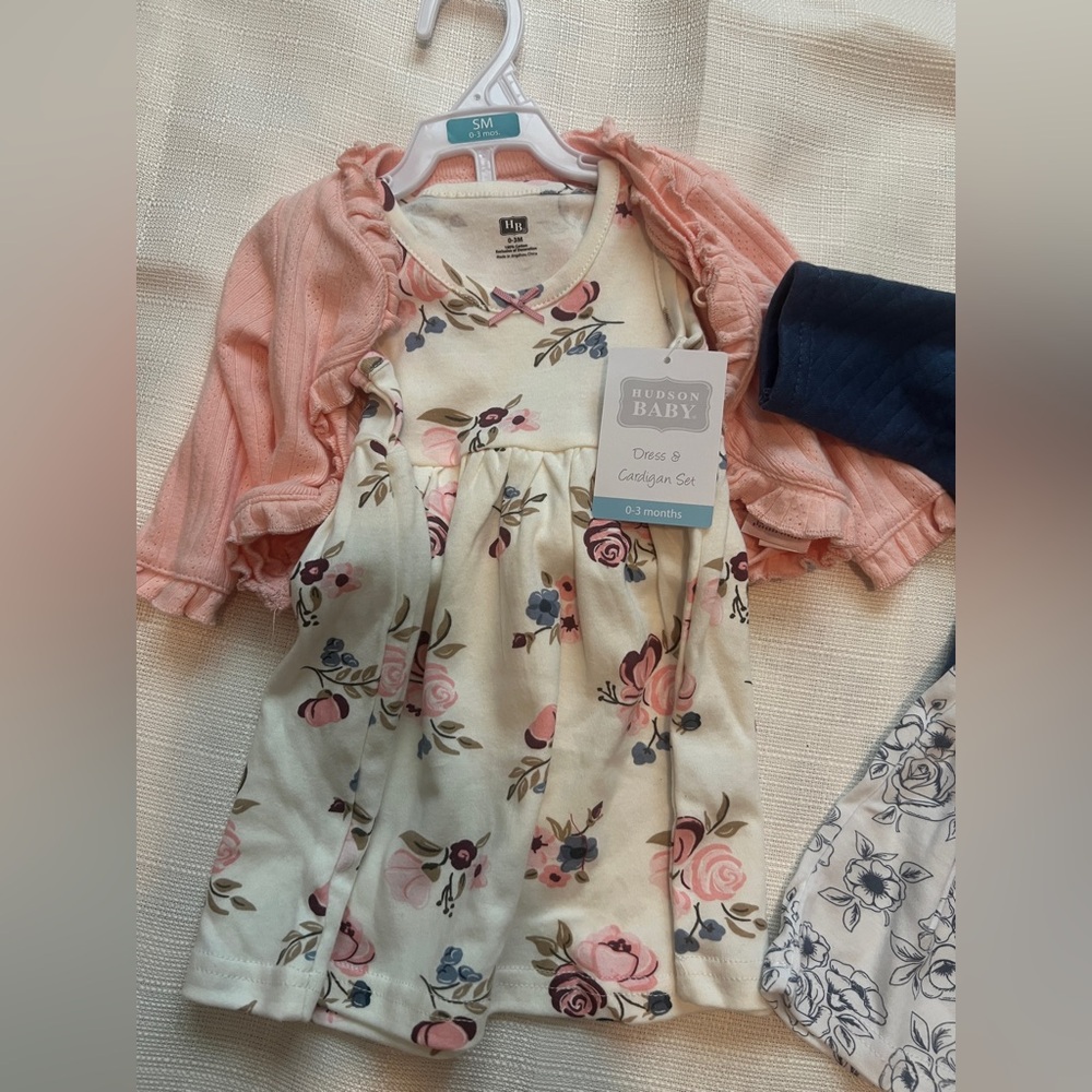 Hudson Baby Dress & Cardigan Bundle NWT Size 0-3M - Picture 3 of 4